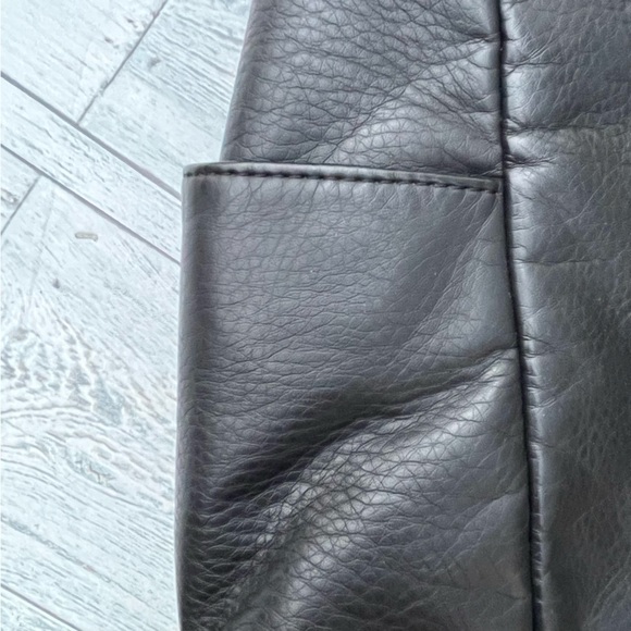 BOC BLACK LEATHER LARGE CROSS ODY PURSE HANDBAG ADJUSTABLE STRAP POCKETS - Picture 8 of 14